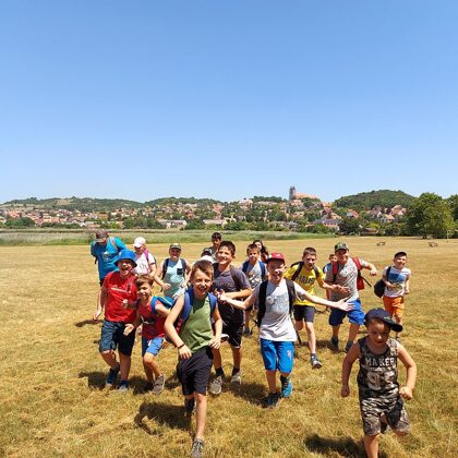 játékok a természetben