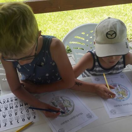 kézműves, rajz foglalkozások