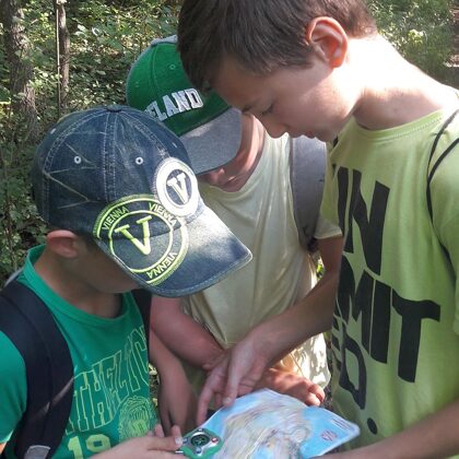 tájékozódás térkép és iránytű segítségével