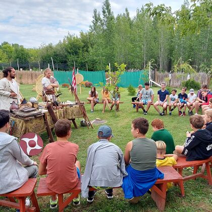 történelmi előadások