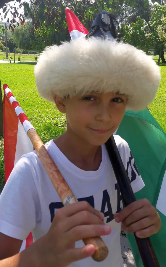 Vidd tovább a zászlót, kisfiam!  ;)